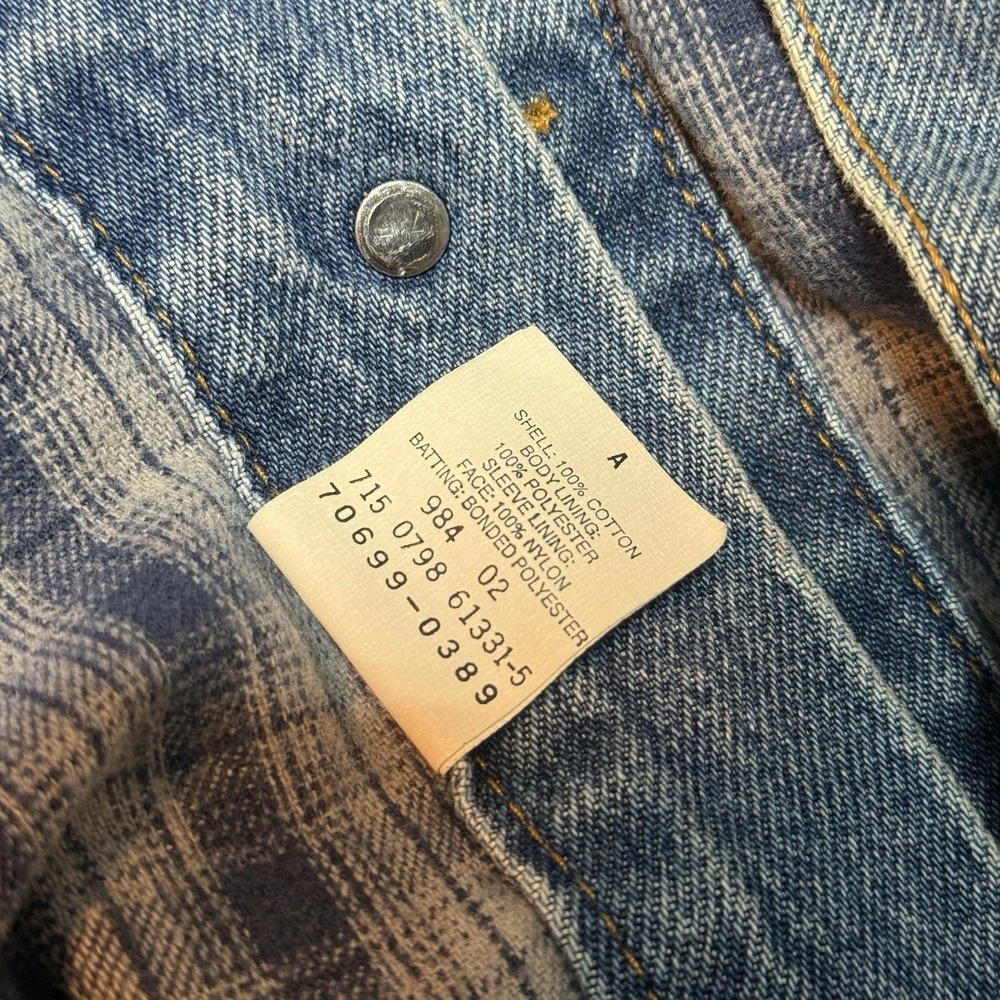 Vintage Levi's Plaid Lined Denim Trucker Jacket XL Made in USA 70699 Blue - Picture 7 of 13